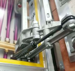 Газовая пружина для люка СЛАВА Газовая пружина для люка СЛАВА