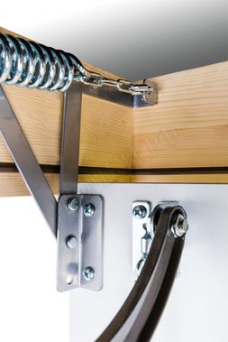 Чердачная лестница Fakro LST-B 600*1200*2800 Чердачная лестница Fakro LST-B 600*1200*2800