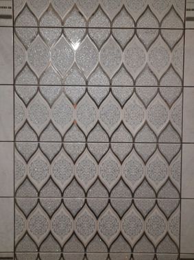 Люк под плитку Нажимной Секрет-Лайт 200*250 Люк под плитку Нажимной Секрет-Лайт 200*250