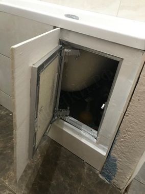 Люк под плитку Нажимной Секрет-Лайт 200*250 Люк под плитку Нажимной Секрет-Лайт 200*250