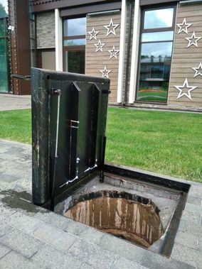 Напольный люк Брус Ли AISI 304, Съемная дверца 600*600 Напольный люк Брус Ли AISI 304, Съемная дверца 600*600