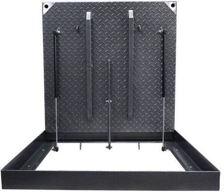 Люк под брусчатку Брус Ли Стальной 1000*1000 Люк под брусчатку Брус Ли Стальной 1000*1000