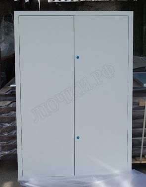 Люк сантехнический усиленный 2мм с замком 2 створки 620*960, Ral1015 Люк сантехнический усиленный 2мм с замком 2 створки 620*960, Ral1015